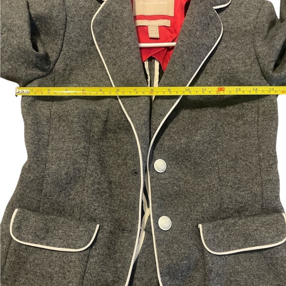 Banana Republic Gray Blazer Size 0 - Picture 5 of 8